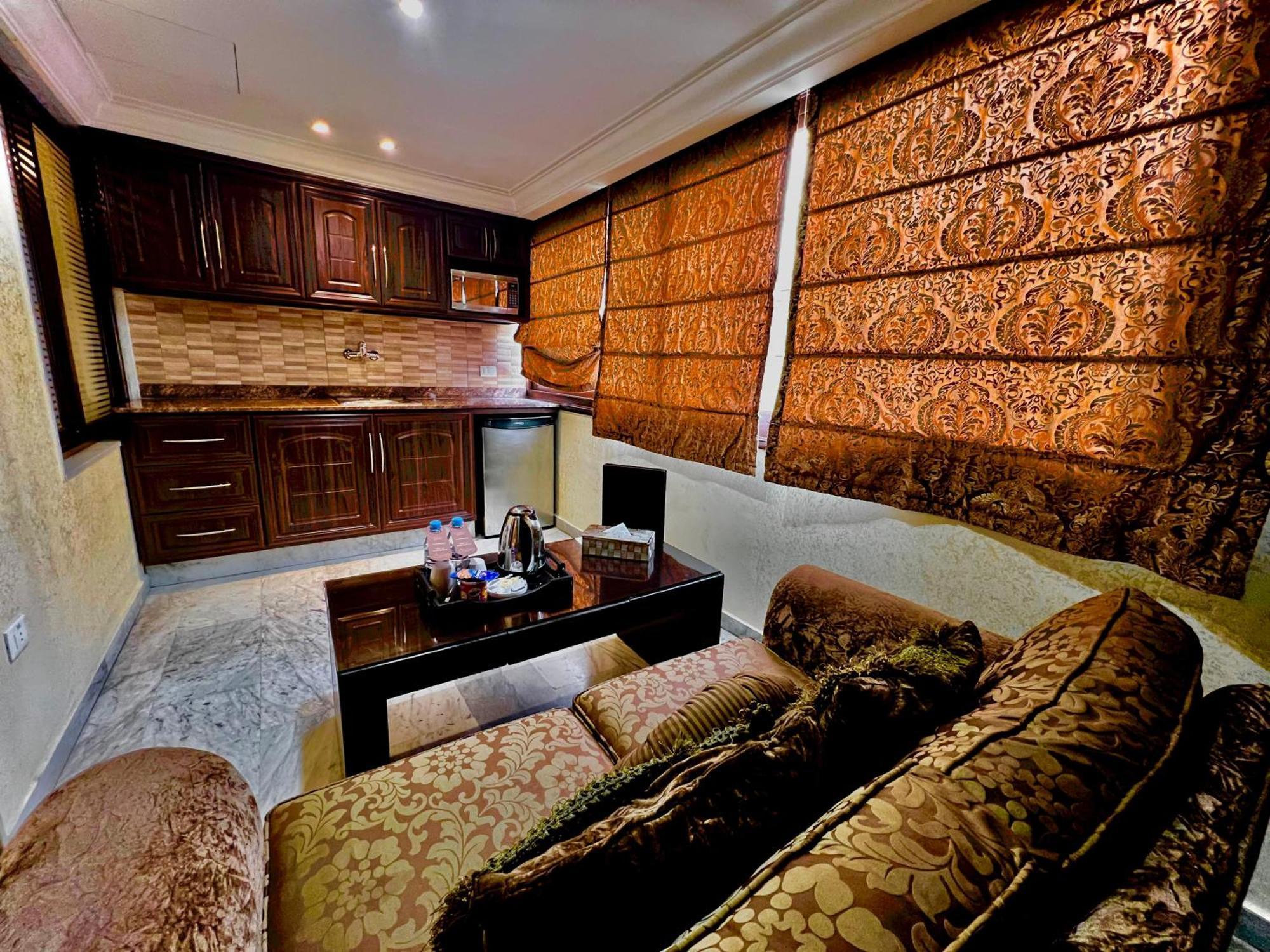 Queens Suite Hotel Βηρυτός Εξωτερικό φωτογραφία