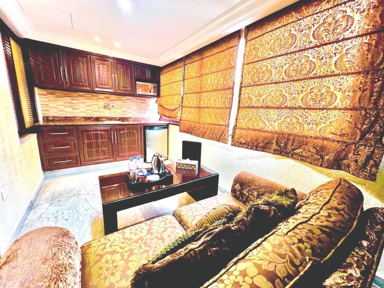Queens Suite Hotel Βηρυτός Εξωτερικό φωτογραφία